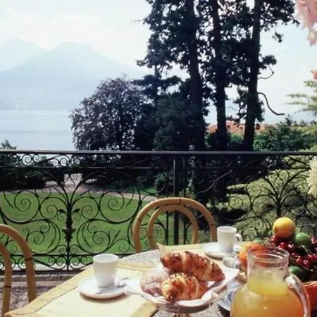 Villa Il Piazzo Sleeps 20 Pool Air Con Wifi *