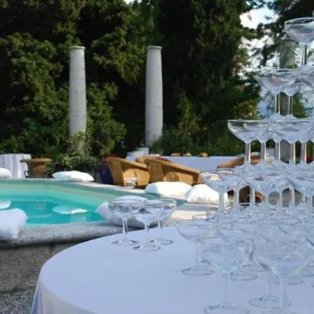 Il Piazzo Sleeps 20 Pool Air Con Wifi Villa *