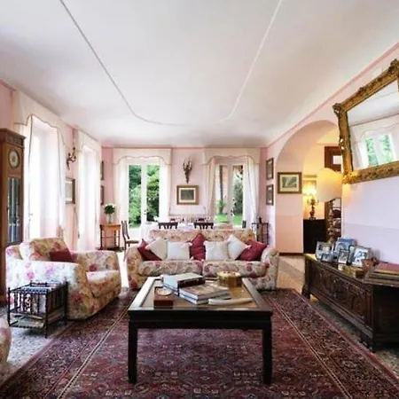 Il Piazzo Sleeps 20 Pool Air Con Wifi Villa Menaggio